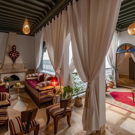 Riad Dar El Arsa Rooftop & Jacuzzi มาร์ราเกช ภายนอก รูปภาพ