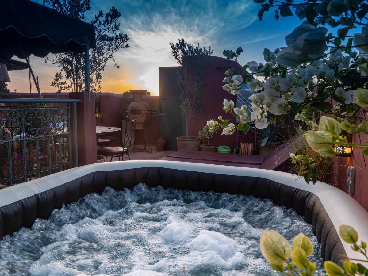 Riad Dar El Arsa Rooftop & Jacuzzi มาร์ราเกช ภายนอก รูปภาพ