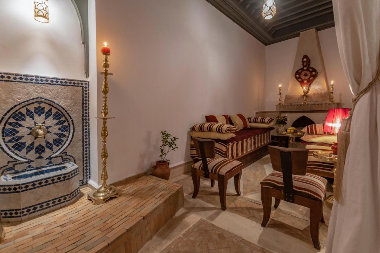 Riad Dar El Arsa Rooftop & Jacuzzi มาร์ราเกช ภายนอก รูปภาพ